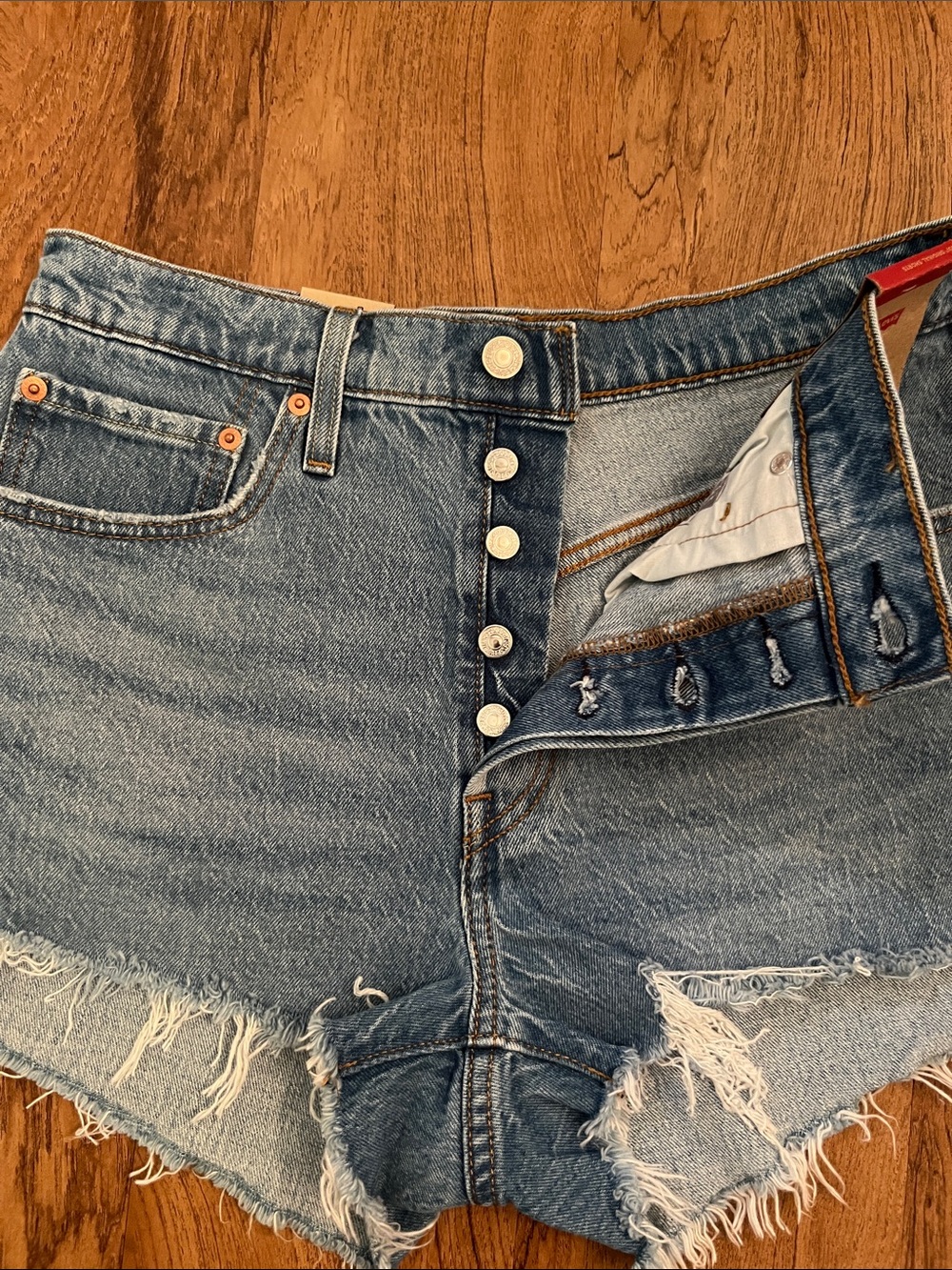 NWT Levi’s 501 Original Denim Shorts Stretch - Picture 4 of 10